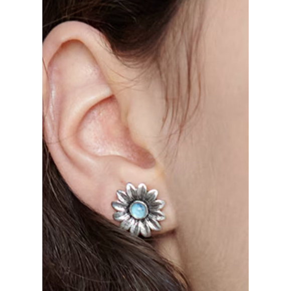 New Gucci Mismatched Interlocking G & Flower Studs - 925 Silver - Picture 9 of 10